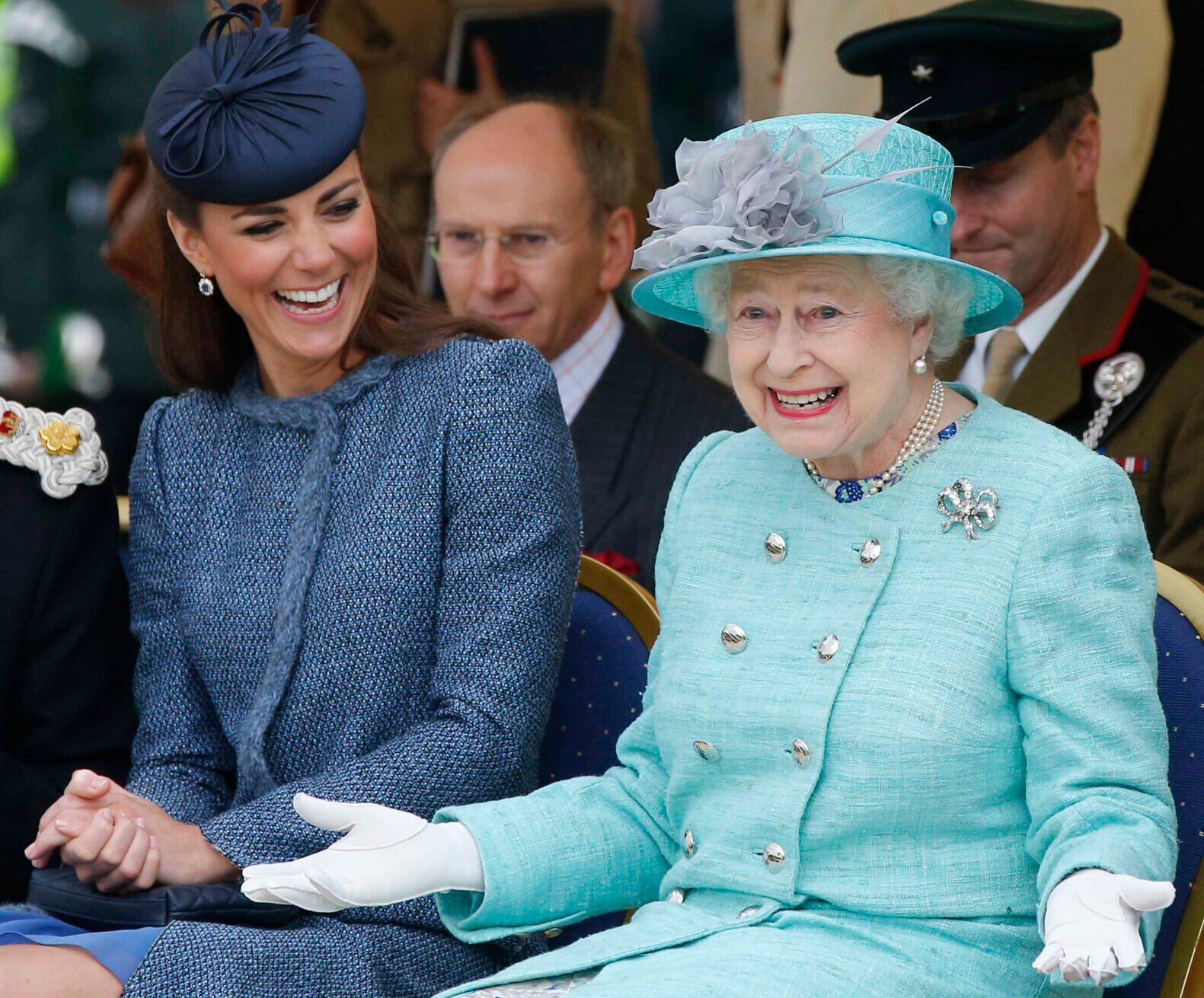 2012 Britain-Queen's Style
